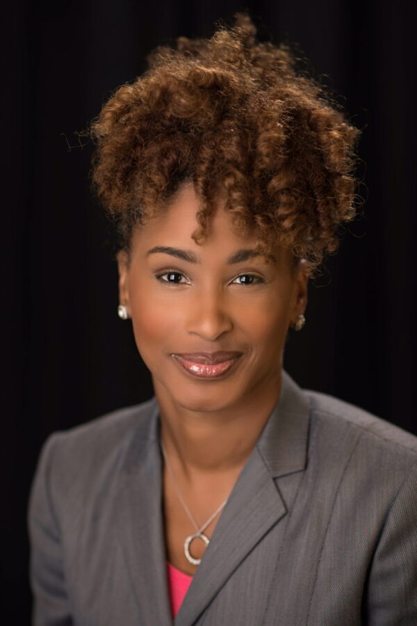 adams rachelle headshot